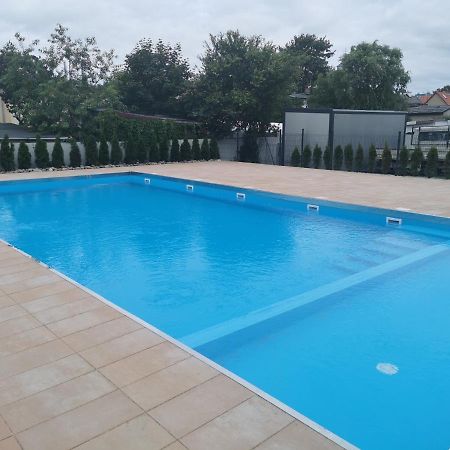 Apartament Perlowa Przystan Kolobrzeg Sienkiewicza ภายนอก รูปภาพ