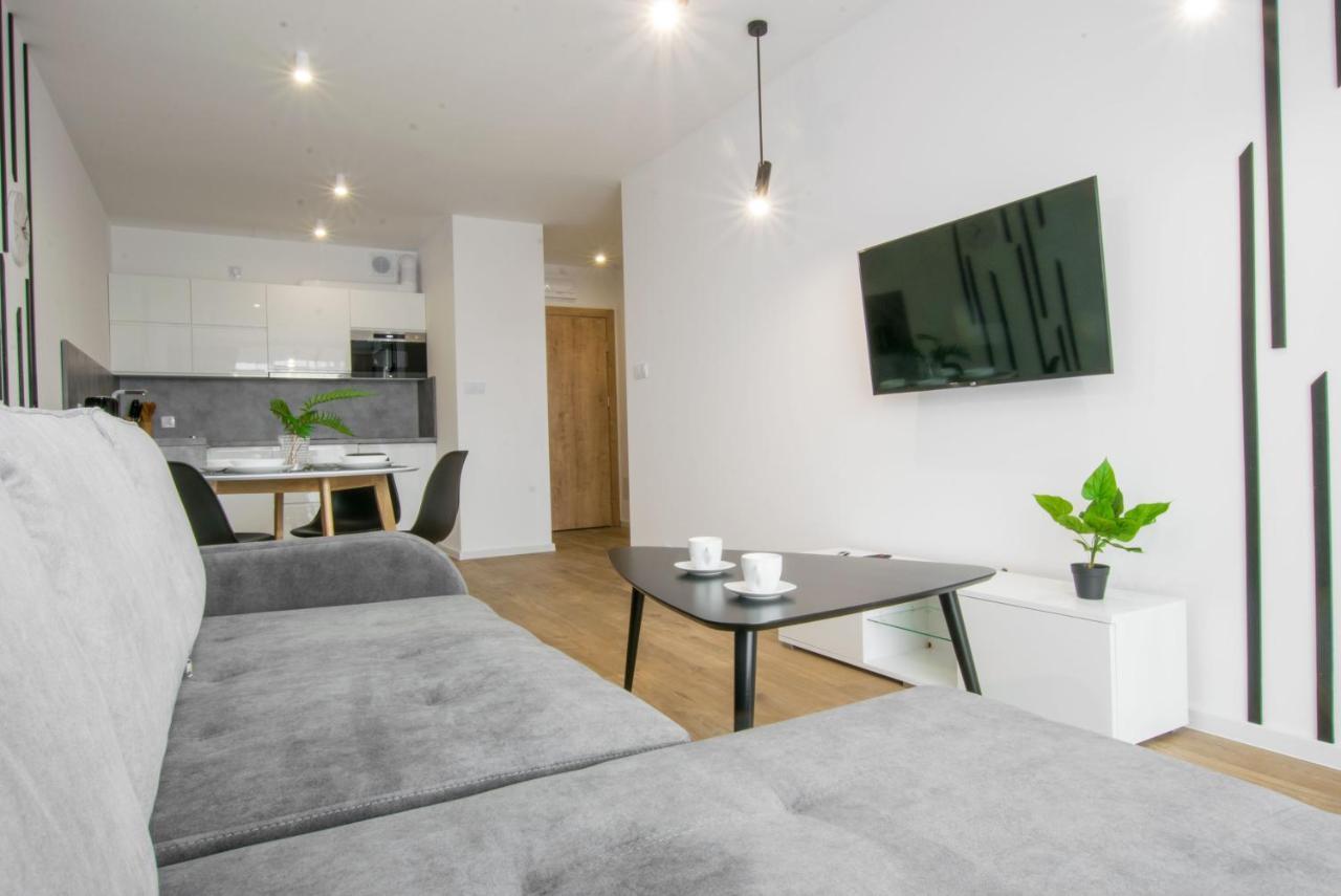 Apartament Perlowa Przystan Kolobrzeg Sienkiewicza ภายนอก รูปภาพ