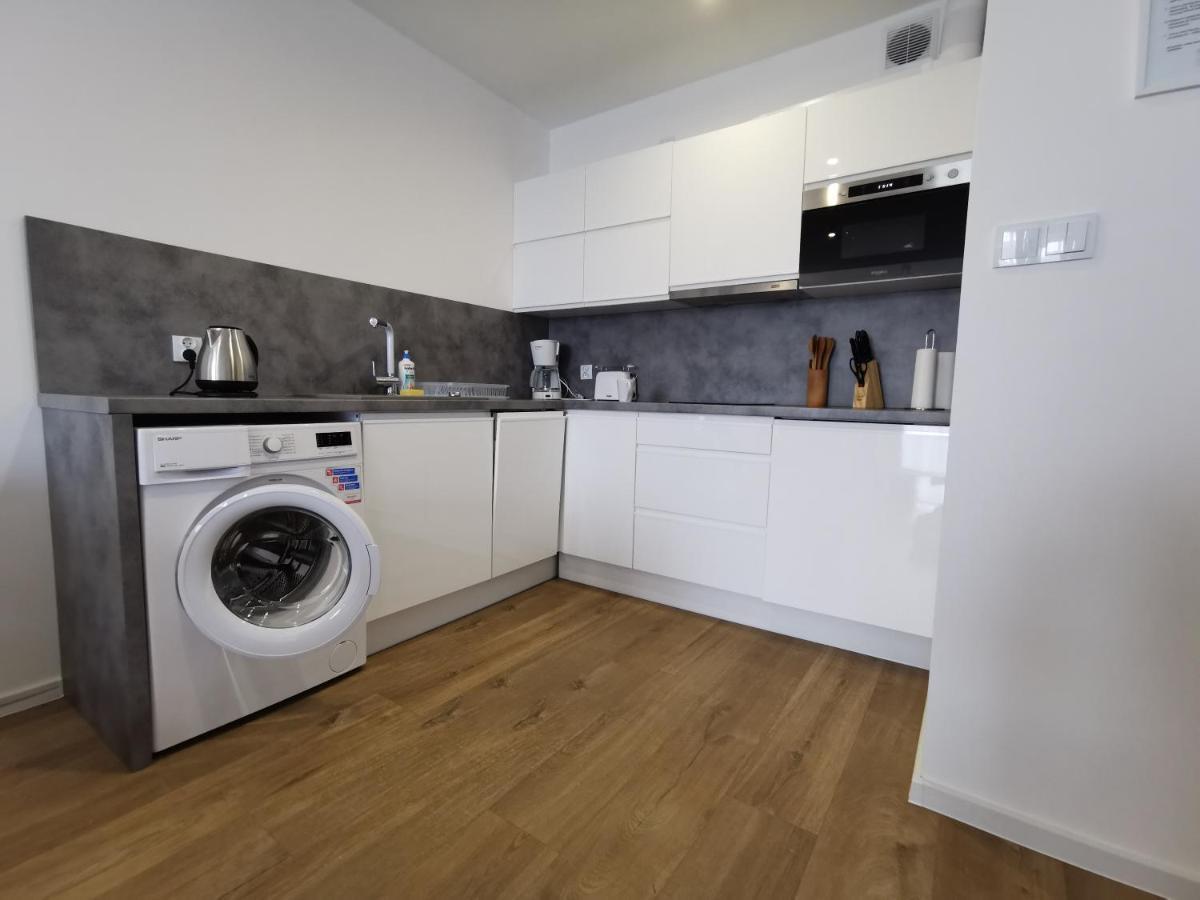 Apartament Perlowa Przystan Kolobrzeg Sienkiewicza ภายนอก รูปภาพ